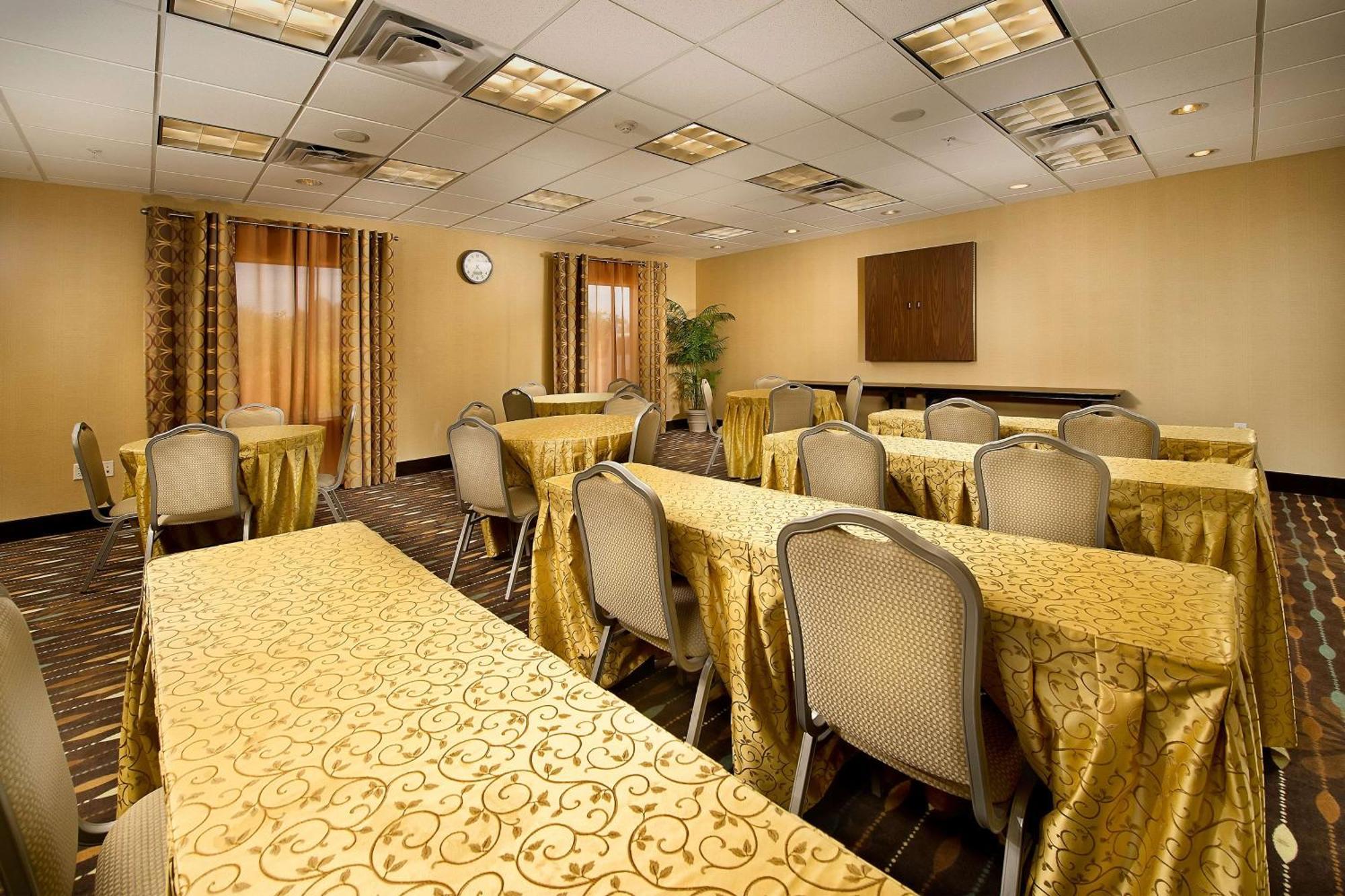 Hampton Inn Pampa Экстерьер фото